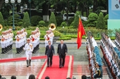 Presidente vietnamita da la bienvenida a su homólogo surcoreano