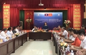 Impulsar el intercambio de experiencias de gestión en industria y comercio entre Hanói y Vientiane