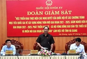 El vicepresidente del Parlamento Tran Quang Phuong visita Ha Giang