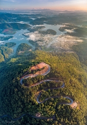 El lago Tuyen Lam reconocido como sitio turístico destacado de Asia-Pacífico