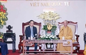 Viceprimer ministro felicita a dignatarios budistas en ocasión de la fiesta de Vu Lan