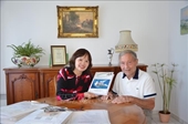 Jean Marie Jacquemin honrado por su donación de documentos al Museo de la Prensa Vietnamita