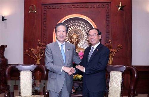 Dirigente de Ciudad Ho Chi Minh recibe a delegación del Partido japonés Komeito