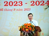 El Presidente de Vietnam anima a alumnos étnicos de Gia Lai a lograr buenos resultados académicos en el nuevo año escolar