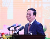 Presidente asiste a acto conmemorativo por 65º aniversario de visita de Tío Ho a Lao Cai