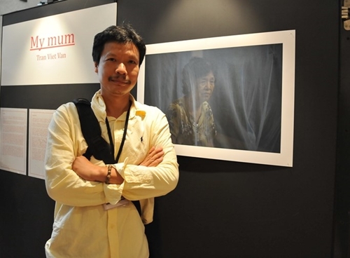 El fotógrafo hanoiense Tran Viet Van, premiado en los Premios Internacionales de Fotografía 2023