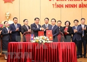 Localidades vietnamita y laosiana firman acuerdo de colaboración