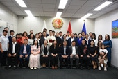 Vicecanciller se reúne con comunidad vietnamita en Kyushu de Japón