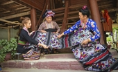 Preservación del oficio de tejido de brocados de etnia Lao