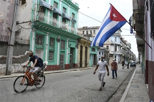 Economía cubana podría crecer 9 sin bloqueo de Estados Unidos