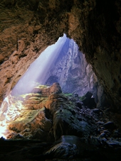 Cueva Son Doong en clásica serie Planeta Tierra, de la agencia británica BBC