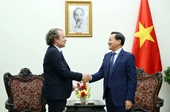 El viceprimer ministro vietnamita recibe al director general de Rosen Partners LLC