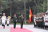 Vietnam y Camboya estrechan cooperación en defensa