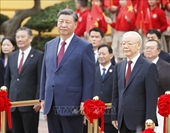 Secretario general del Partido Comunista preside la ceremonia de bienvenida al líder chino