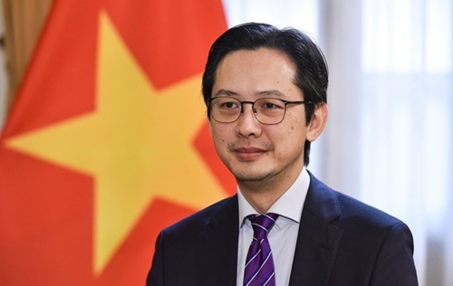 Vietnam contribuye al éxito general de la Cumbre ASEAN-Japón
