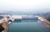 Arranca la central hidroeléctrica de Song Lo 7