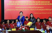 Esposas de los Primeros Ministros de Vietnam y Laos visitan la Aldea Infantil SOS en Thai Binh