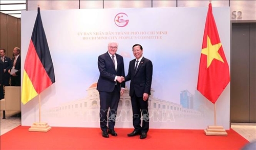 El presidente del Comité Popular de Ciudad Ho Chi Minh se reúne con el presidente alemán Frank-Walter Steinmeir