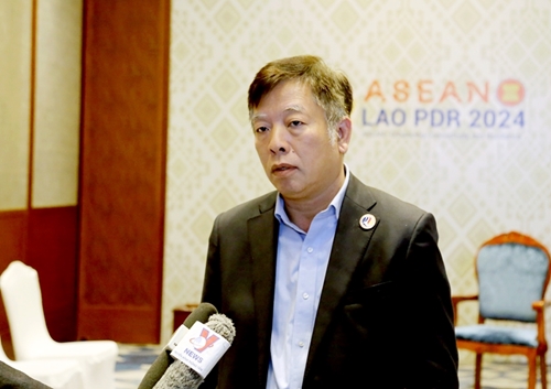 Vietnam contribuye a la construcción de la Comunidad de ASEAN