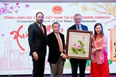 Fortalecer la amistad entre Vietnam y Canadá en el programa “Primavera de la Patria”