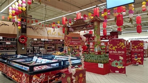 Divulgan imágenes de productos vietnamitas entre consumidores franceses