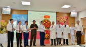 Líder del sector de propaganda y educación del PCV visita hospital Tu Du e Instituto Pasteur de Ciudad Ho Chi Minh