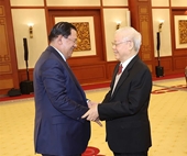 Secretario General del PCV felicita a dirigente del Partido Popular de Camboya por las elecciones exitosas del Senado