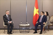 El presidente del Banco Central de Nueva Zelanda evalúa altamente las políticas de desarrollo económico de Vietnam