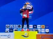 El halterófilo vietnamita Trinh Van Vinh se lleva el pase para asistir a los Juegos Olímpicos de París 2024
