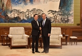 El viceprimer ministro Tran Luu Quang se reúne con el ministro chino de Asuntos Exteriores