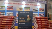 Presentan libros publicados para conmemorar 70º aniversario de victoria de Dien Bien Phu