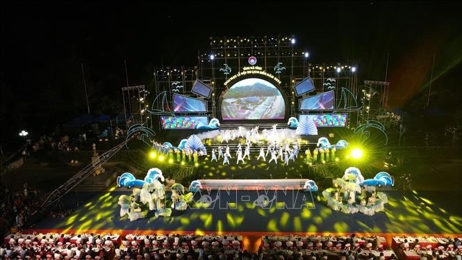 Inauguran Festival del Mar de Ha Tinh 2024