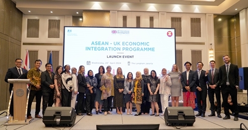 La ASEAN y el Reino Unido lanzan el programa de Integración Económica
