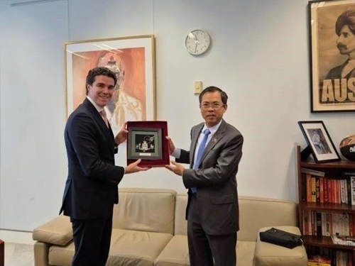Vietnam es el socio prioritario de Australia en el Sudeste Asiático, dice el ministro adjunto australiano de Asuntos Exteriores