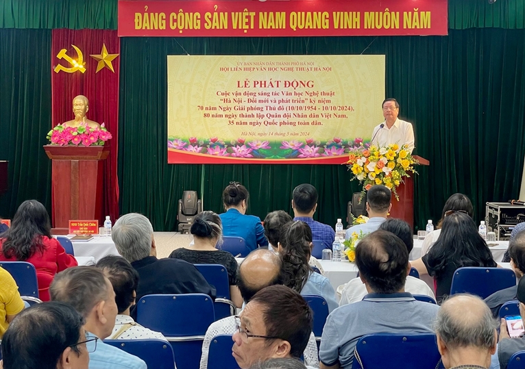 Lanzado el concurso literario y artístico en ocasión del 70 º aniversario de la liberación de Hanói