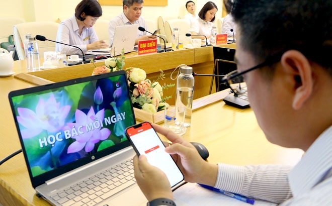 86.8% đảng viên ở Yên Bái sử dụng Sổ tay đảng viên điện tử